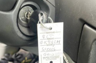 Vitre avant droit RENAULT SCENIC 1