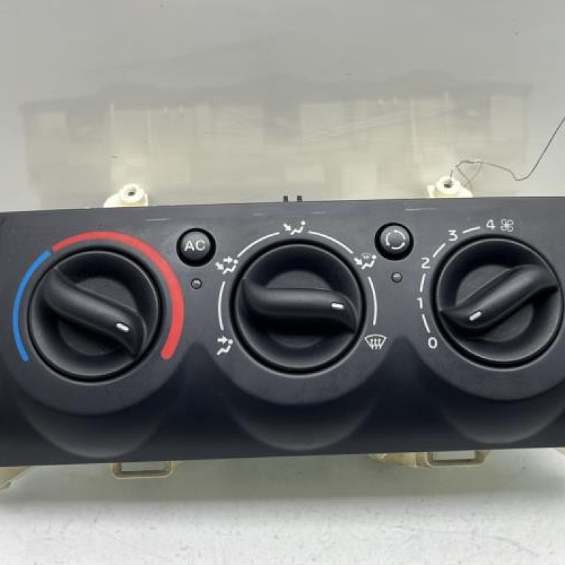 Commande chauffage RENAULT CLIO 2 Photo n°1