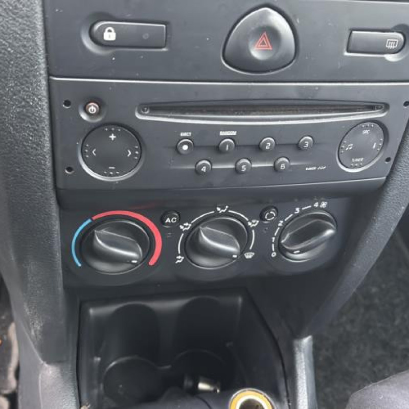 Commande chauffage RENAULT CLIO 2 Photo n°20