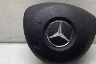 Air bag conducteur MERCEDES CLASSE B 246 Photo n°1