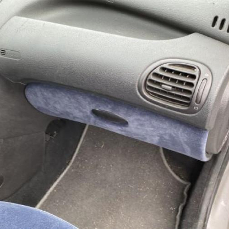 Moteur essuie glace arriere PEUGEOT 206 Photo n°16