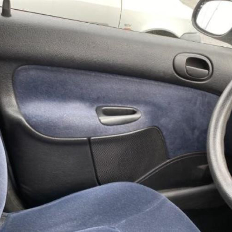 Moteur essuie glace arriere PEUGEOT 206 Photo n°20