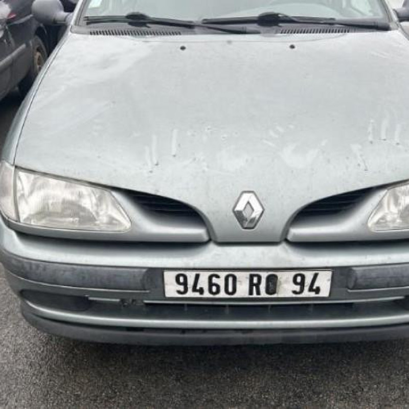 Serrure arriere gauche RENAULT MEGANE 1 Photo n°6