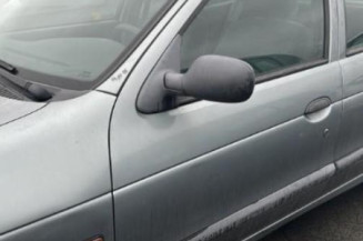 Serrure arriere gauche RENAULT MEGANE 1
