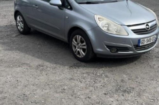 Aile avant gauche OPEL CORSA D
