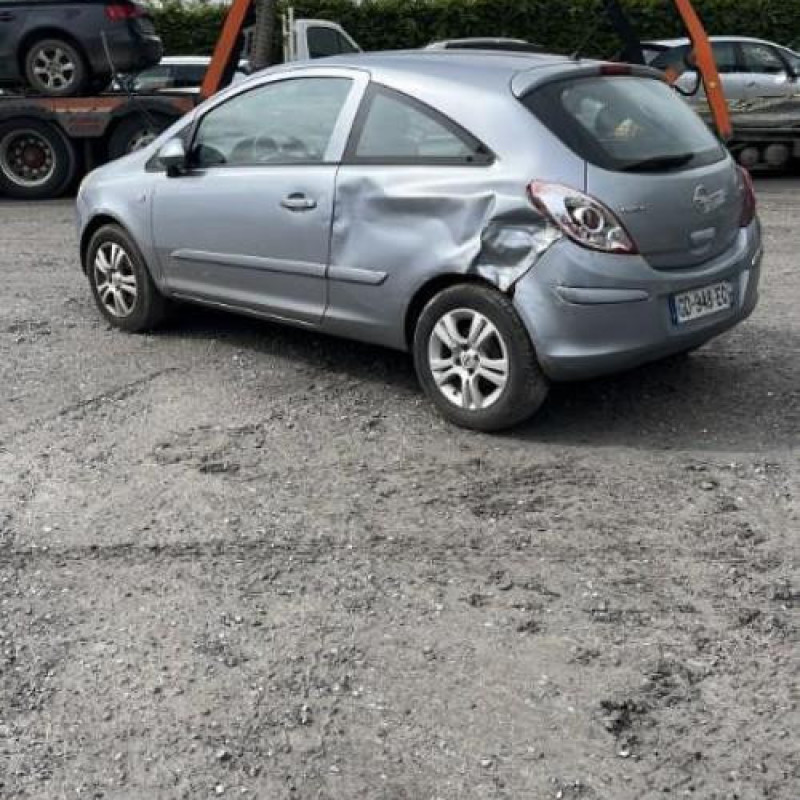 Aile avant gauche OPEL CORSA D Photo n°9
