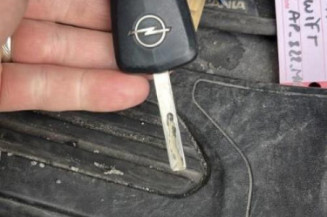Aile avant gauche OPEL CORSA D