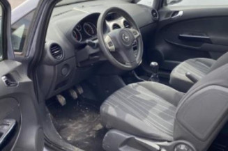Aile avant gauche OPEL CORSA D
