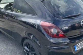 Feu arriere principal droit (feux) OPEL CORSA D