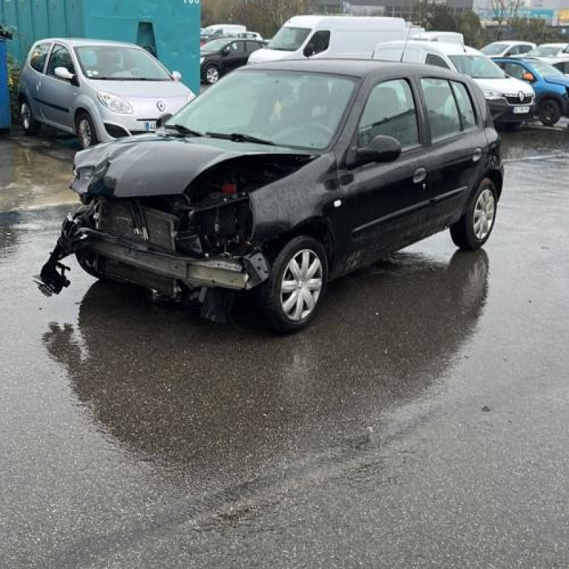 Bouton de warning RENAULT CLIO 2 CAMPUS Photo n°4