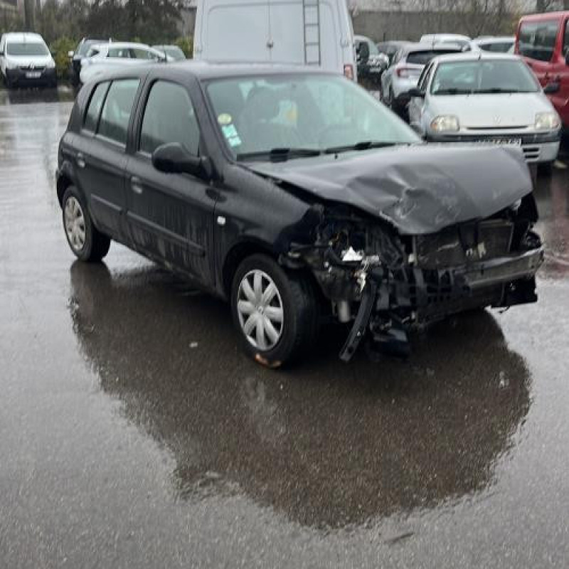 Bouton de warning RENAULT CLIO 2 CAMPUS Photo n°5