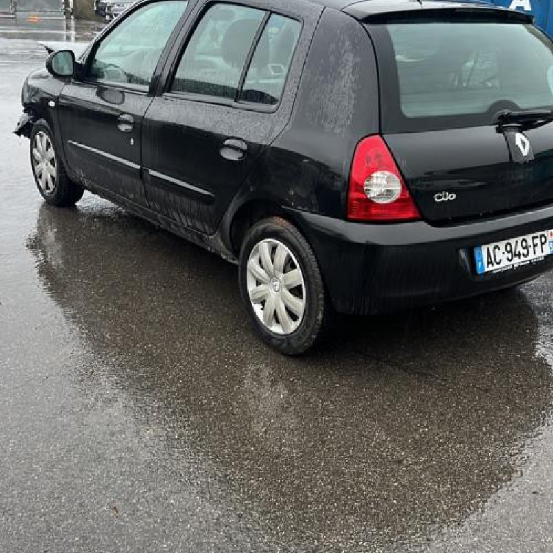 Bouton de warning RENAULT CLIO 2 CAMPUS Photo n°7