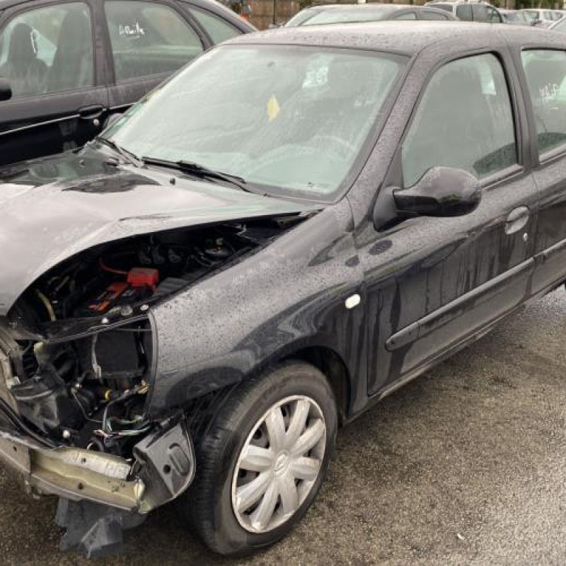Bouton de warning RENAULT CLIO 2 CAMPUS Photo n°15