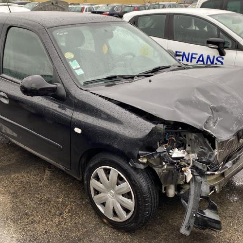 Bouton de warning RENAULT CLIO 2 CAMPUS Photo n°16