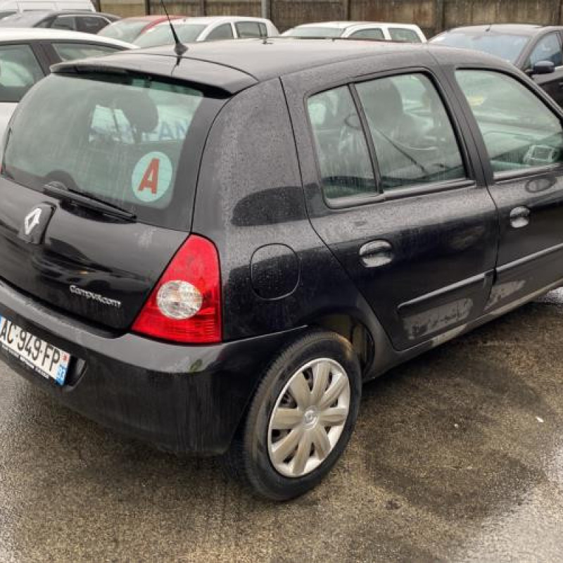 Bouton de warning RENAULT CLIO 2 CAMPUS Photo n°17