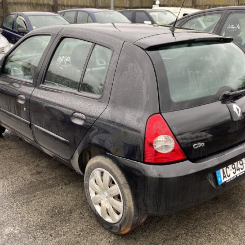 Bouton de warning RENAULT CLIO 2 CAMPUS Photo n°18