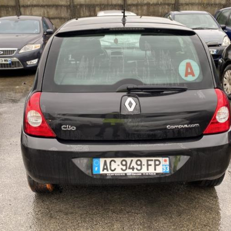 Bouton de warning RENAULT CLIO 2 CAMPUS Photo n°19