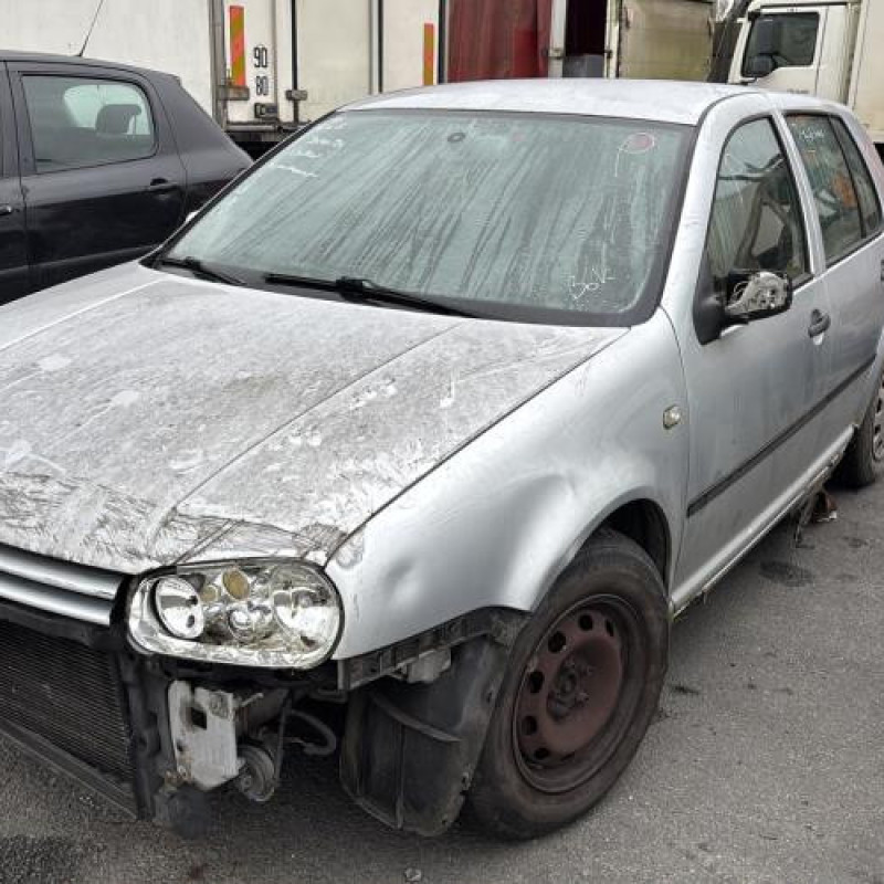 Feu arriere principal gauche (feux) VOLKSWAGEN GOLF 4 Photo n°4