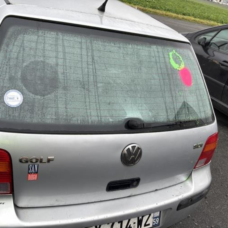 Feu arriere principal gauche (feux) VOLKSWAGEN GOLF 4 Photo n°8