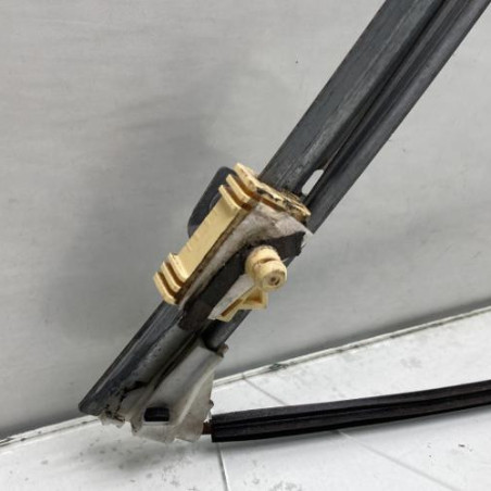 Leve vitre electrique avant droit RENAULT CLIO 2