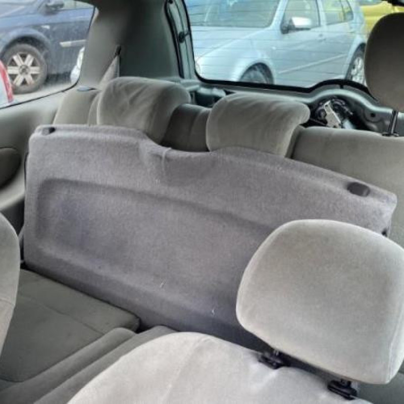 Leve vitre electrique avant droit RENAULT CLIO 2 Photo n°16