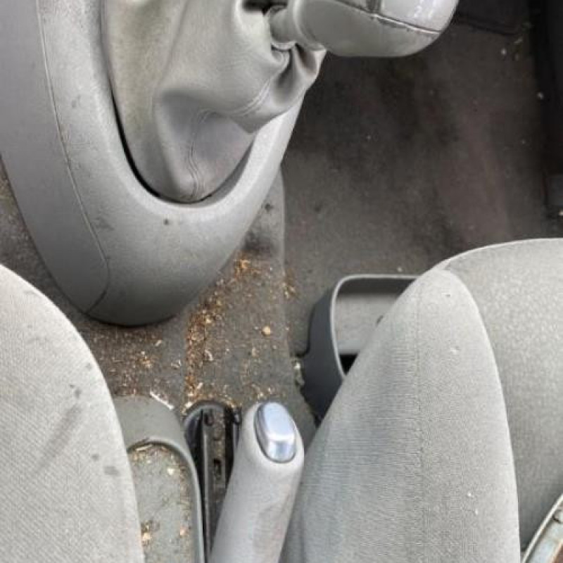 Leve vitre electrique avant droit RENAULT CLIO 2 Photo n°19