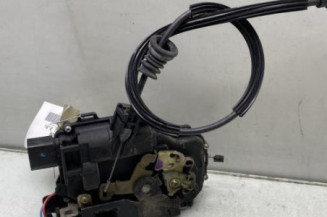 Serrure avant droit VOLKSWAGEN NEW BEETLE 1