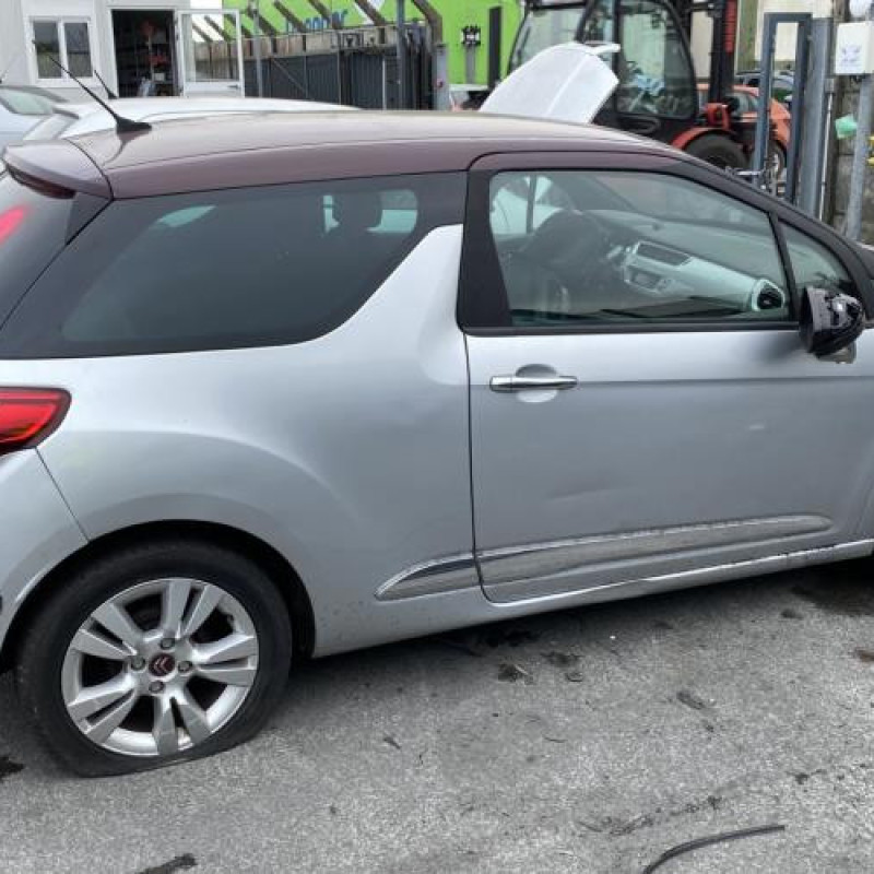 Air bag conducteur CITROEN DS3 Photo n°10