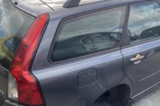 Optique avant principal droit (feux)(phare) VOLVO V 50