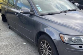 Optique avant principal droit (feux)(phare) VOLVO V 50
