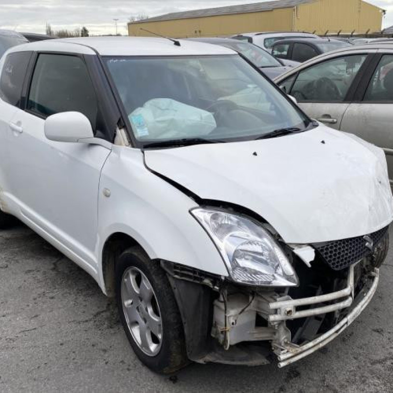 Boite a gants SUZUKI SWIFT 3 Photo n°5