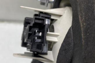 Feu arriere secondaire droit (feux) VOLKSWAGEN JETTA 3