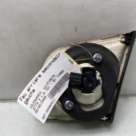 Feu arriere secondaire gauche (feux) VOLKSWAGEN JETTA 3