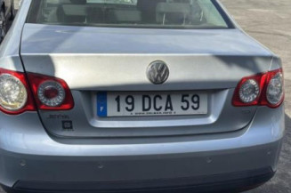 Feu arriere secondaire gauche (feux) VOLKSWAGEN JETTA 3