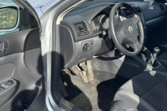 Feu arriere secondaire gauche (feux) VOLKSWAGEN JETTA 3