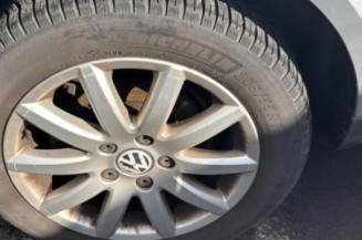 Feu arriere secondaire gauche (feux) VOLKSWAGEN JETTA 3