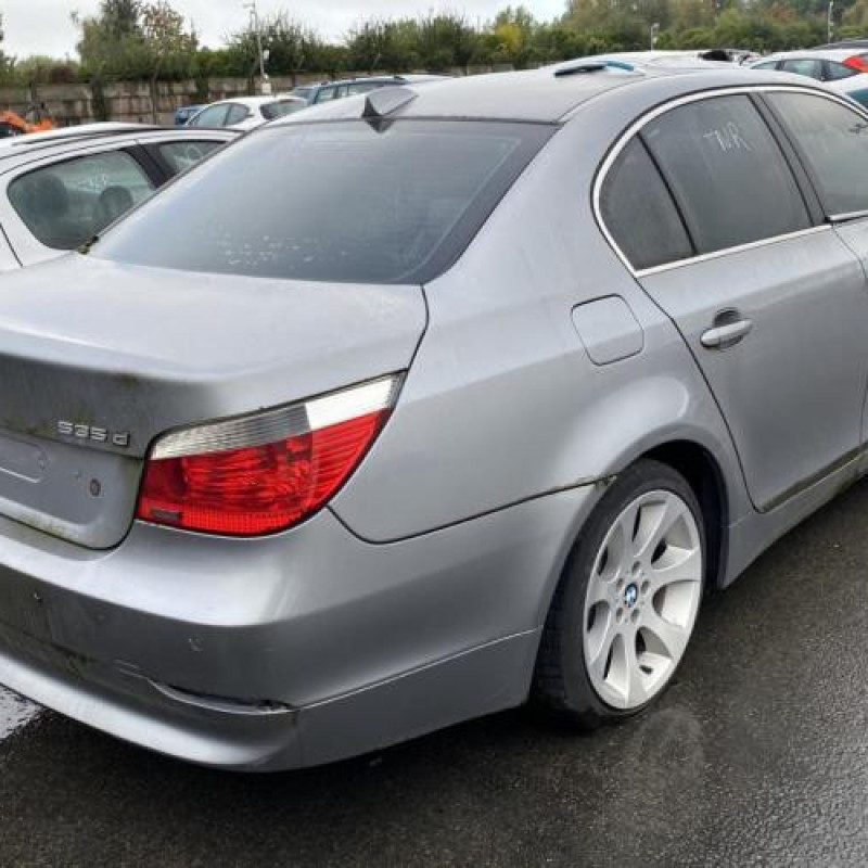 Feu arriere principal droit (feux) BMW SERIE 5 E60 Photo n°15