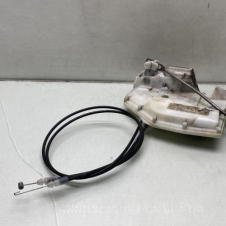 Serrure avant droit SUZUKI SWIFT 3