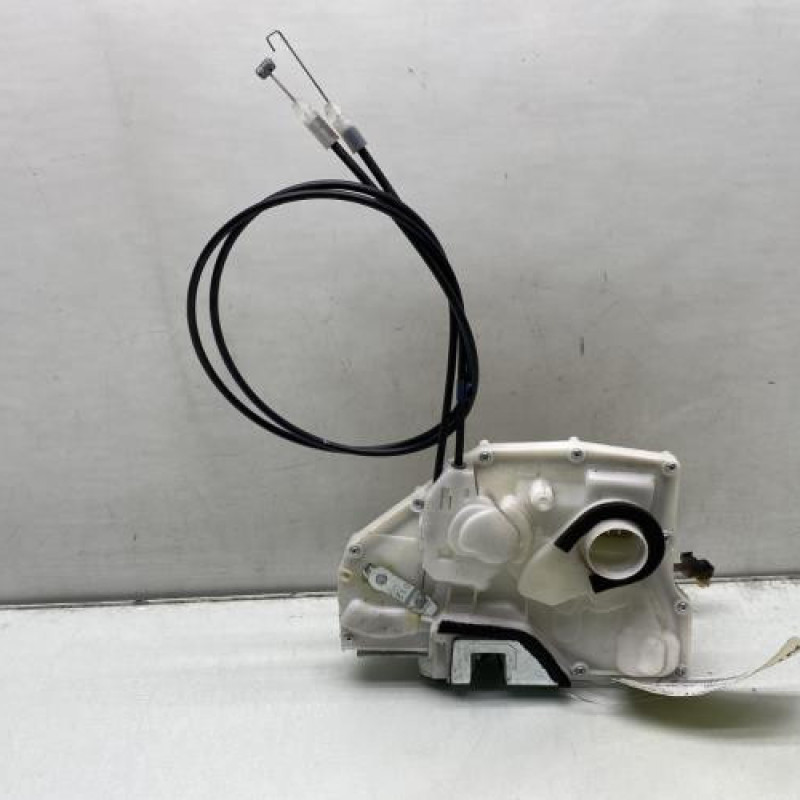 Serrure avant droit SUZUKI SWIFT 3 Photo n°3