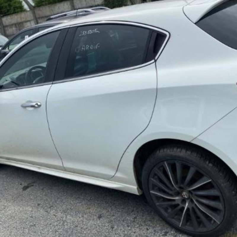 Serrure avant droit ALFA ROMEO GIULIETTA 2 Photo n°10