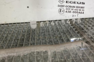 Vitre avant gauche RENAULT TRAFIC 3 COURT