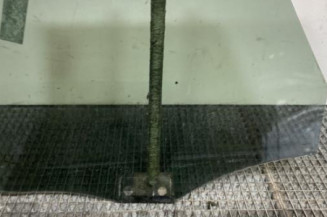 Vitre arriere droit AUDI A6 3