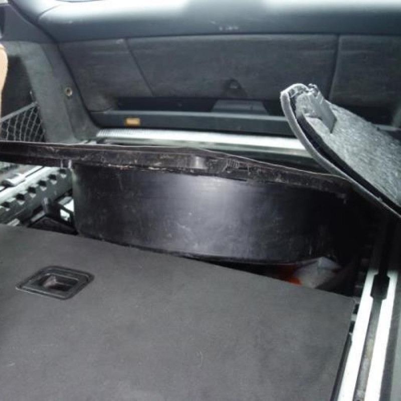Vitre arriere droit AUDI A6 3 Photo n°15