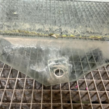 Vitre avant droit AUDI A6 3