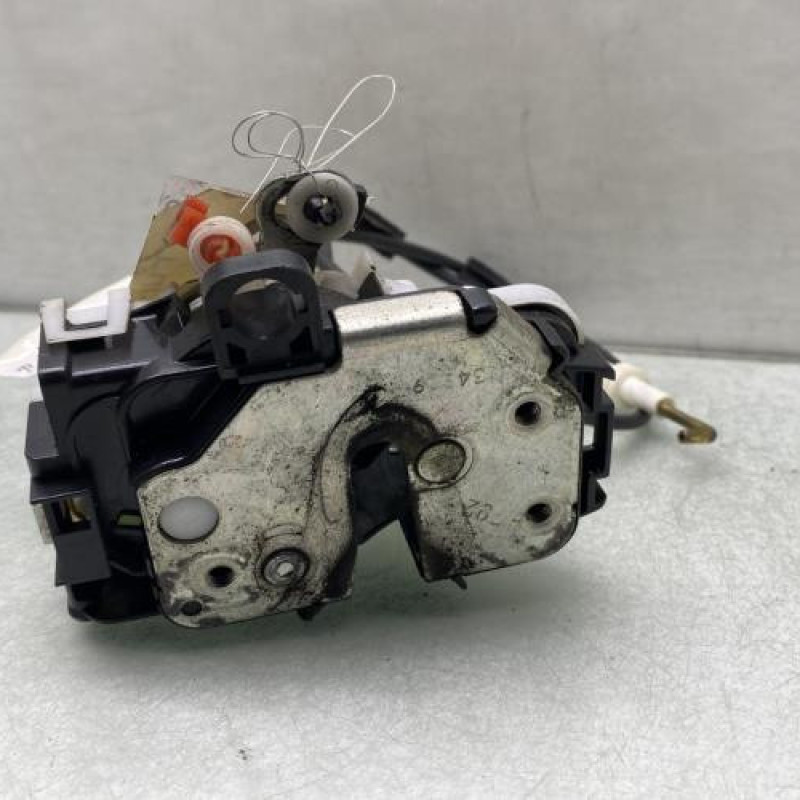 Serrure avant gauche FIAT 500 2 Photo n°4
