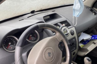 Boitier UCH RENAULT MEGANE 2