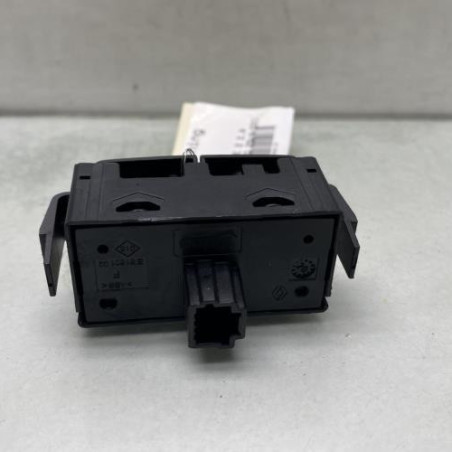 Bouton de warning RENAULT TRAFIC 3 COURT