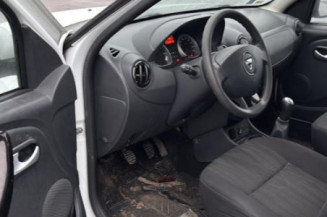 Vitre arriere droit DACIA DUSTER 1