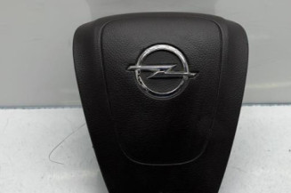 Air bag conducteur OPEL MERIVA B Photo n°1