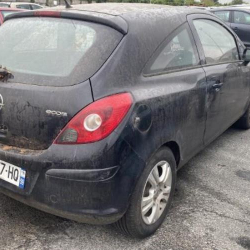 Porte fusible OPEL CORSA D Photo n°6